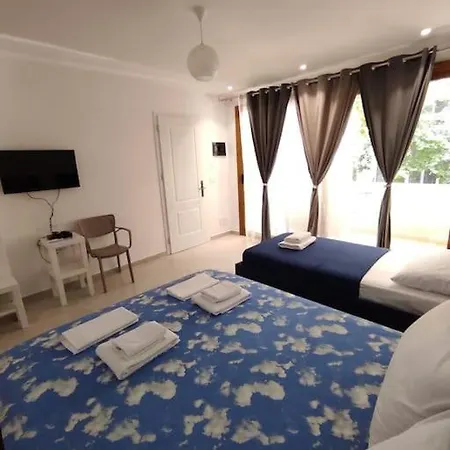 July's Apartamento Vlorë