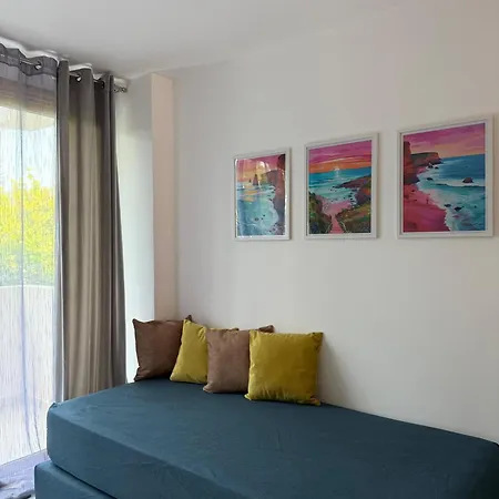 July's Apartamento Vlorë