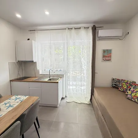 Apartamento July's
