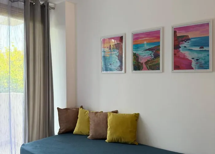 July's Appartement Vlorë