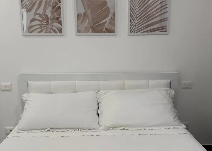 July's Apartment